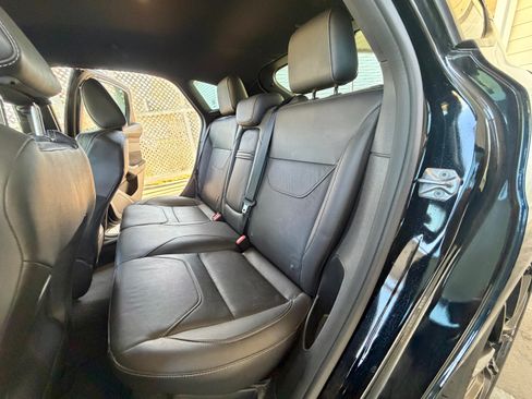 Used 2016 Ford Focus ST w/ Equipment Group 402A image 24