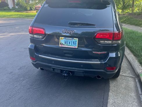 Used 2018 Jeep Grand Cherokee Trailhawk w/ Trailhawk Luxury Group image 27