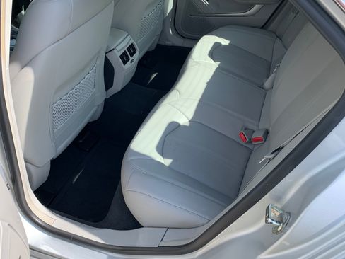 Used 2010 Cadillac CTS Performance image 17