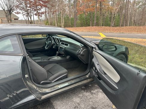 Used 2012 Chevrolet Camaro LS image 11