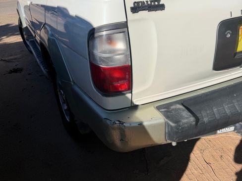 Used 1998 INFINITI QX4 4WD image 13