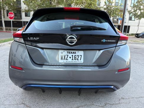 Used 2019 Nissan Leaf S w/ S Charge Package image 8