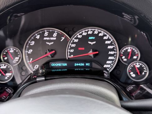 Used 2005 Chevrolet Corvette Coupe w/ Preferred Equipment Group image 4