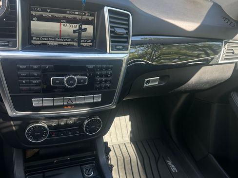 Used 2015 Mercedes-Benz ML 350 4MATIC image 13