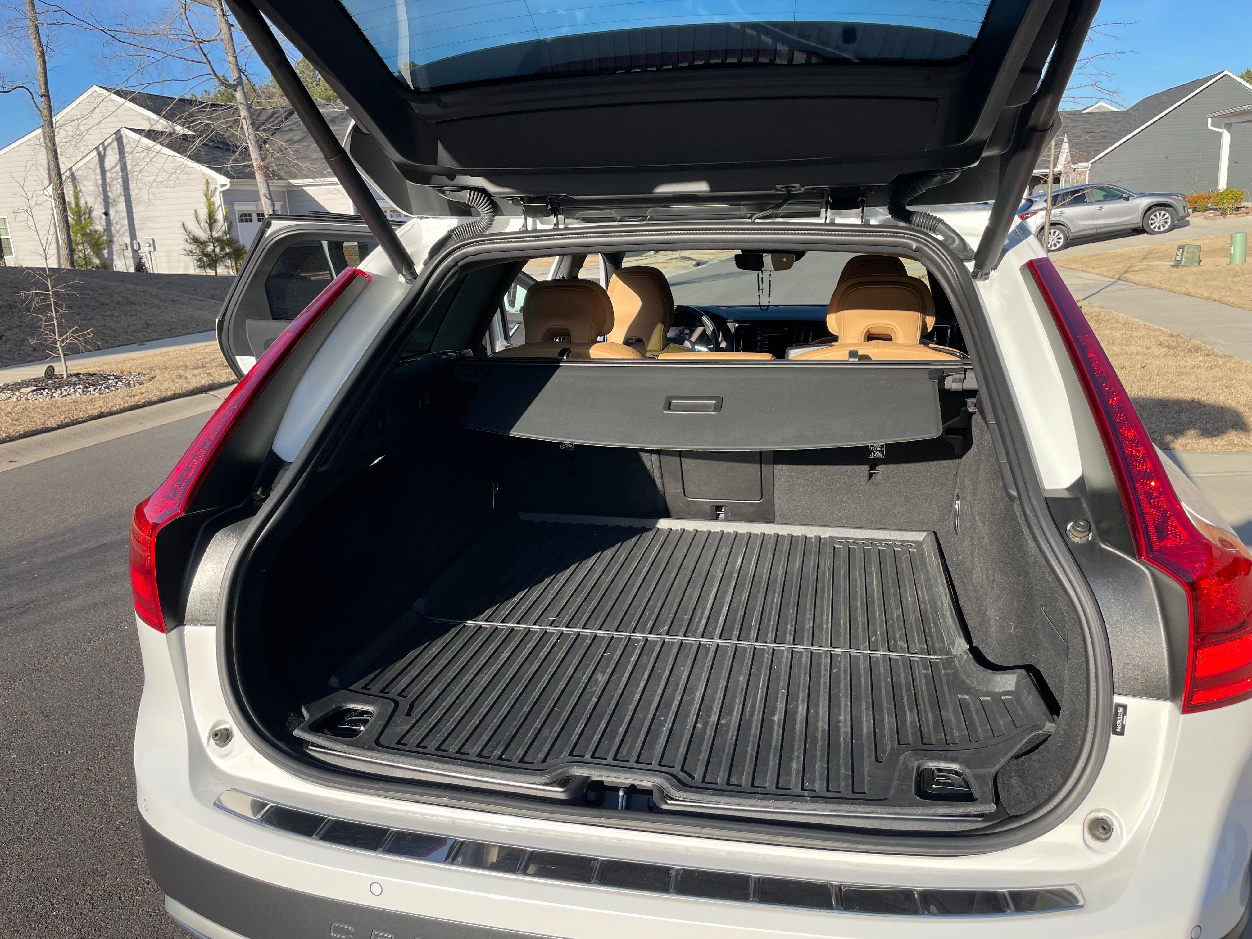 Used 2020 Volvo V90 T6 Cross Country w/ Advanced Package AWD/4WD image 26