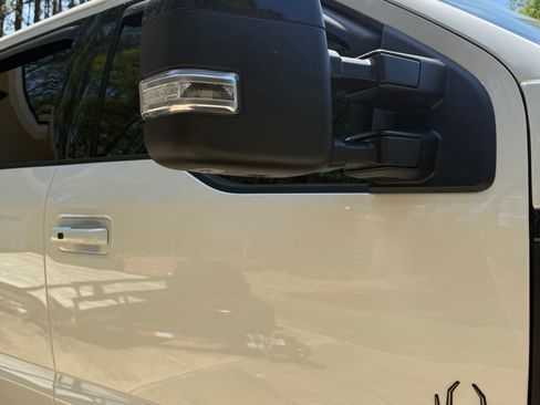 Used 2021 Ford F250 Lariat image 5