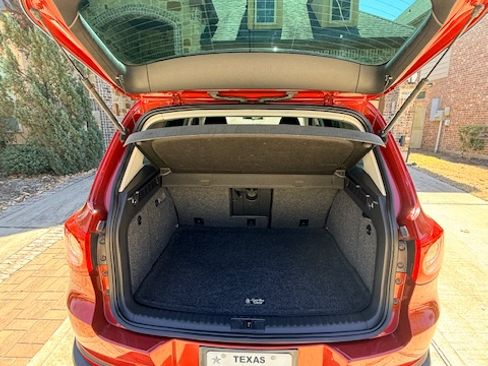 Used 2009 Volkswagen Tiguan SEL image 14
