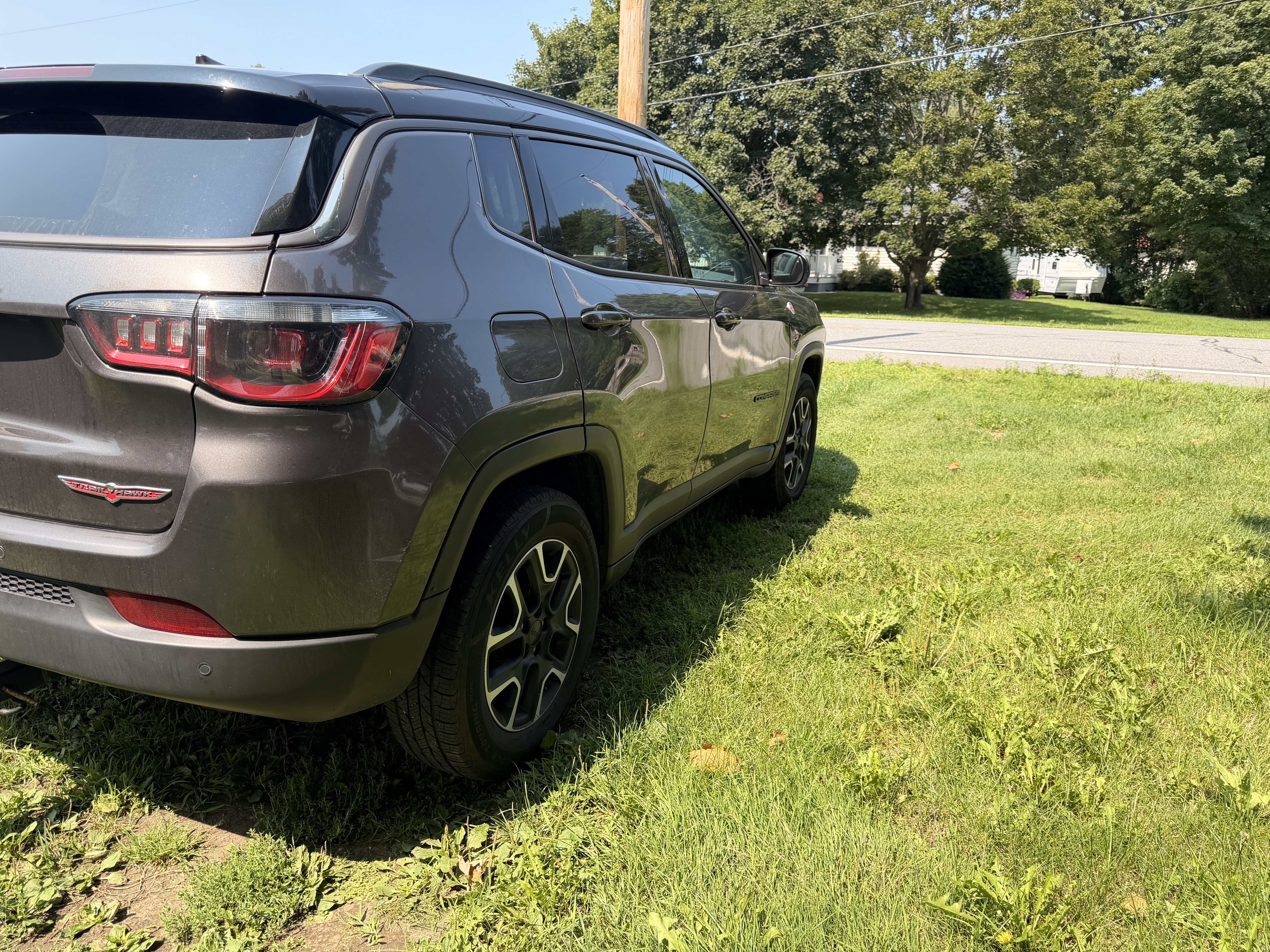 Used 2021 Jeep Compass Trailhawk AWD/4WD image 4