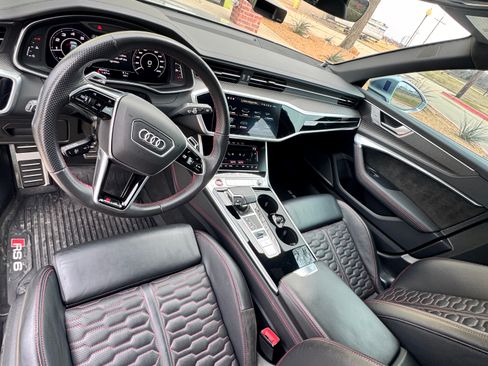 Used 2021 Audi RS 6 image 11