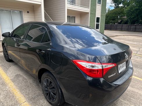 Used 2015 Toyota Corolla L FWD image 18