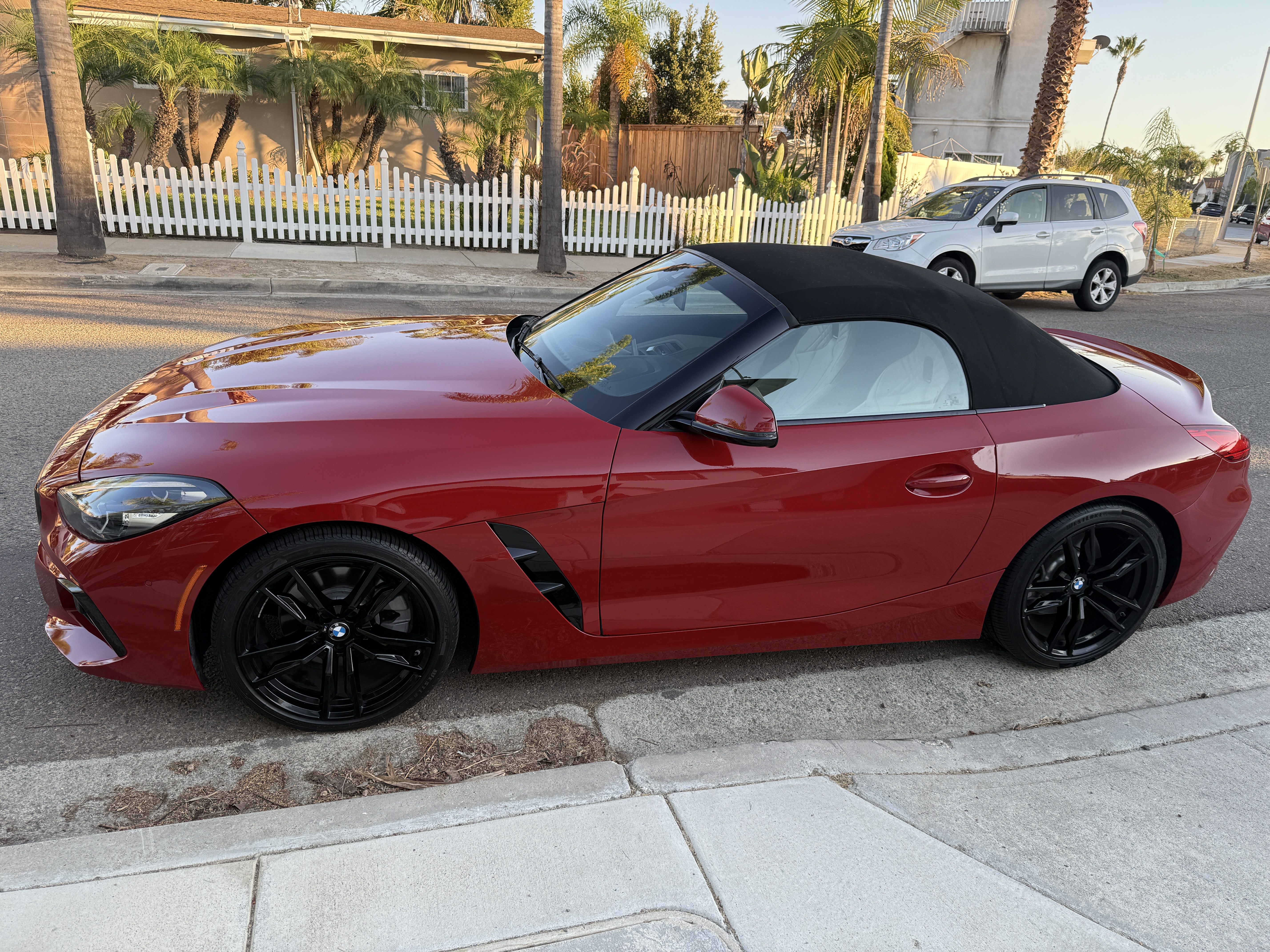 Used 2019 BMW Z4 sDrive30i w/ M Sport Package RWD image 11