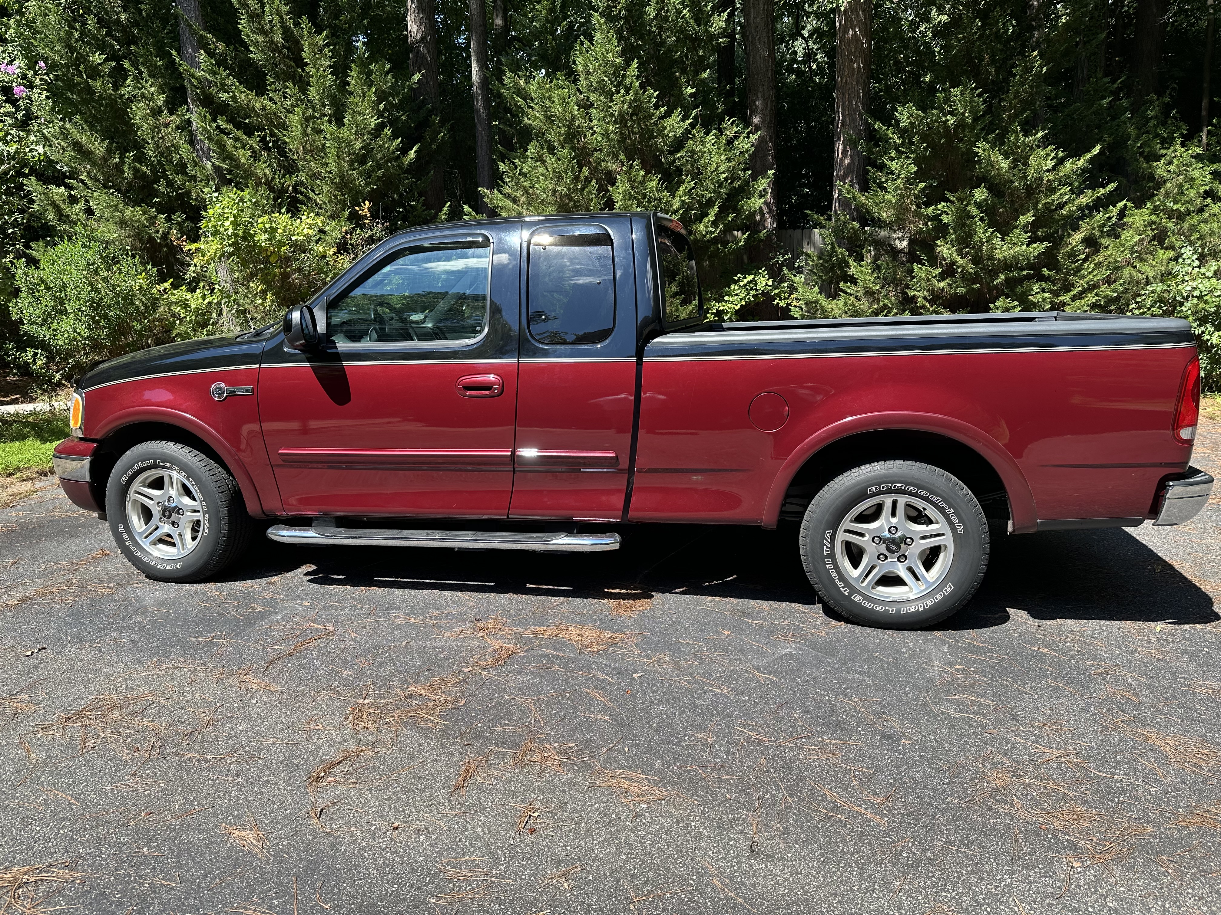 Used 2003 Ford F150 2WD SuperCab image 1