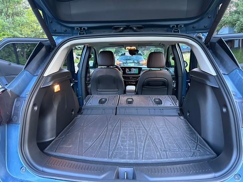 Used 2024 Buick Encore GX Avenir w/ Avenir Technology Package AWD/4WD image 29