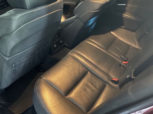 Used 2007 BMW M5 RWD image 18