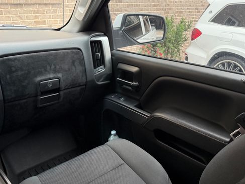 Used 2017 Chevrolet Silverado 1500 LT w/ All Star Edition RWD image 12