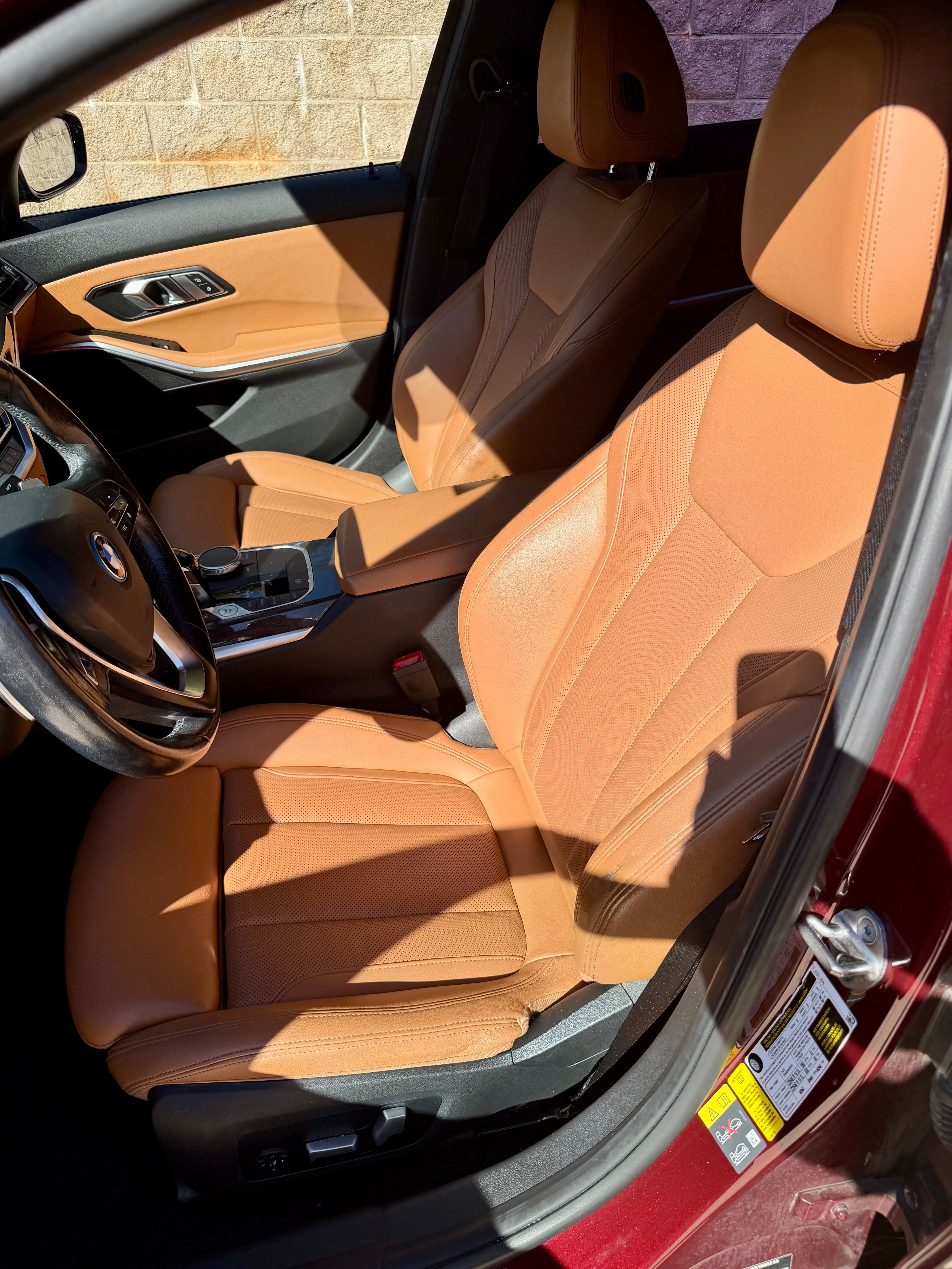Used 2022 BMW 330e w/ Premium Package RWD image 9