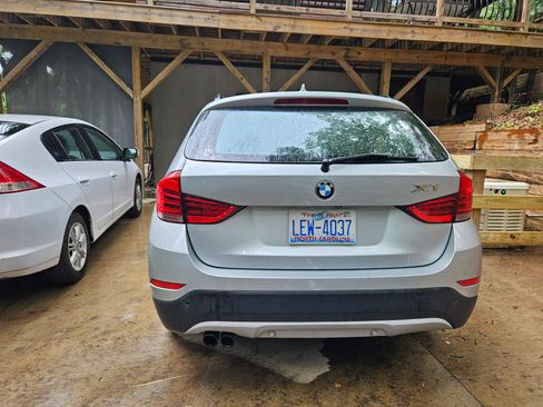 Used 2015 BMW X1 sDrive28i image 4