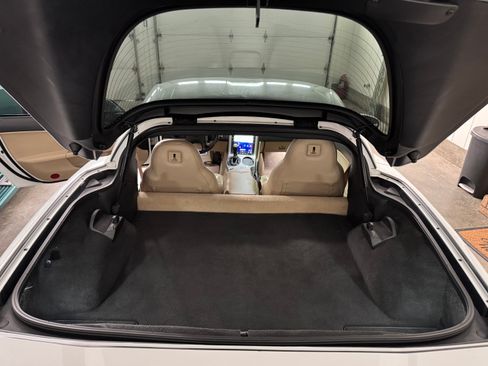 Used 2005 Chevrolet Corvette Coupe 2D w/ Preferred Equipment Group image 13