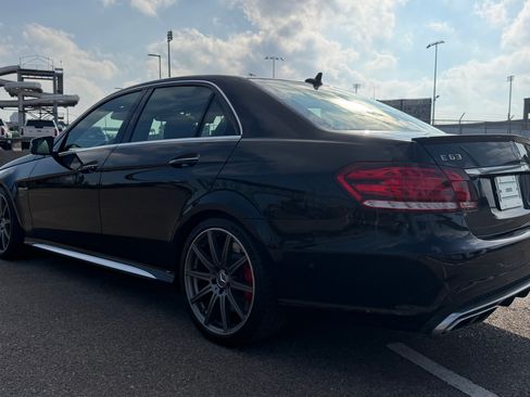 Used 2015 Mercedes-Benz E 63 AMG S-Model image 4