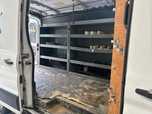 Used 2019 Ford Transit 250 148 Medium Roof image 6