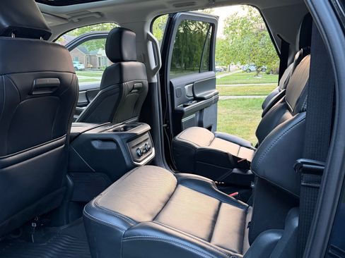 Used 2025 Ford Expedition Max Platinum w/ Driver's Package AWD/4WD image 12