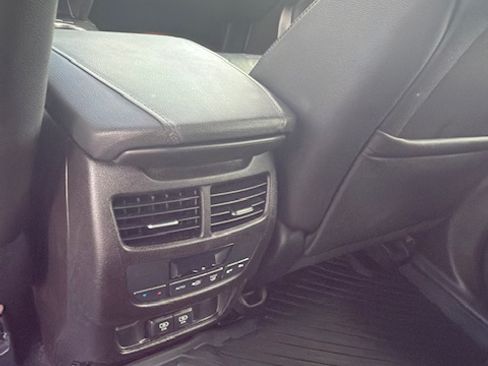 Used 2019 Acura MDX FWD image 17