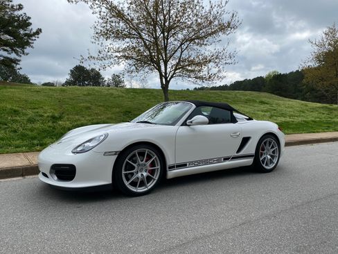 Used 2011 Porsche Boxster Spyder RWD image 1