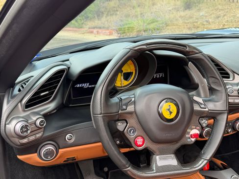 Used 2017 Ferrari 488 Spider RWD image 21