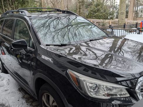 Used 2019 Subaru Ascent Premium w/ Popular Package #3 image 2