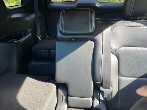 Used 2017 Ford Explorer Limited image 15