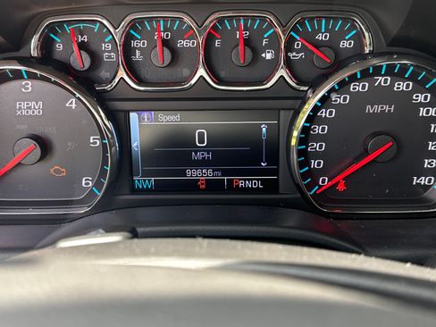 Used 2017 Chevrolet Silverado 1500 LT w/ All Star Edition AWD/4WD image 9