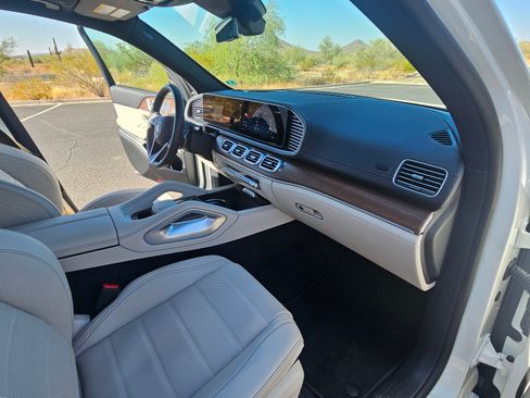 Used 2025 Mercedes-Benz GLE 350 4MATIC image 20
