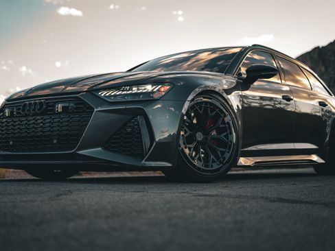 Used 2021 Audi RS 6 image 6