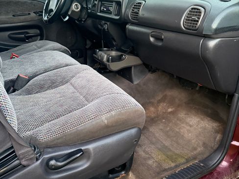 Used 2001 Dodge Ram 1500 Truck Long Bed image 14