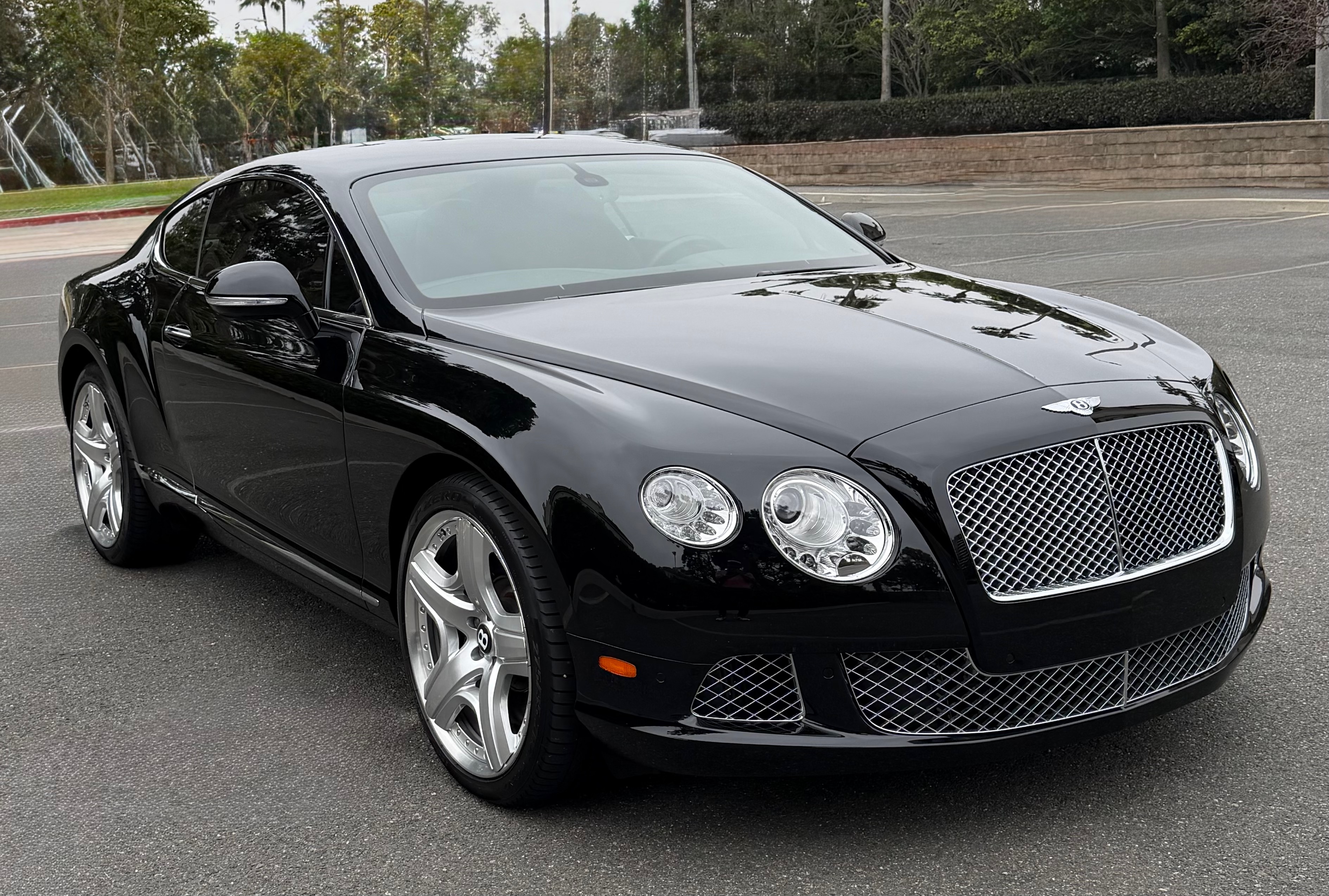 Used 2012 Bentley Continental GT AWD/4WD image 8