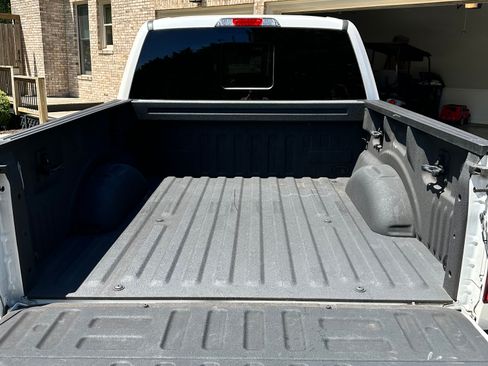 Used 2019 Ford F150 Platinum w/ Equipment Group 701A Luxury image 20