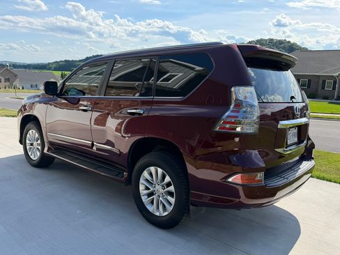 Used 2015 Lexus GX 460 w/ Premium Package AWD/4WD image 9