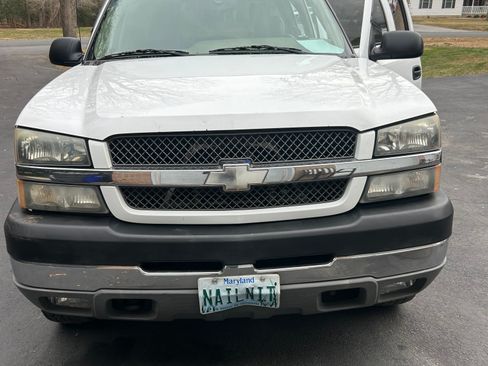 Used 2003 Chevrolet Silverado 2500 LS image 5