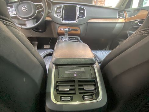 Used 2018 Volvo XC90 T6 Inscription w/ Convenience Package image 10