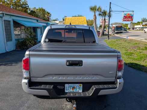 Used 2023 Toyota Tacoma TRD Sport w/ Advanced Technology Package image 16