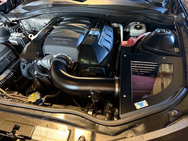 Used 2010 Chevrolet Camaro SS RWD image 5