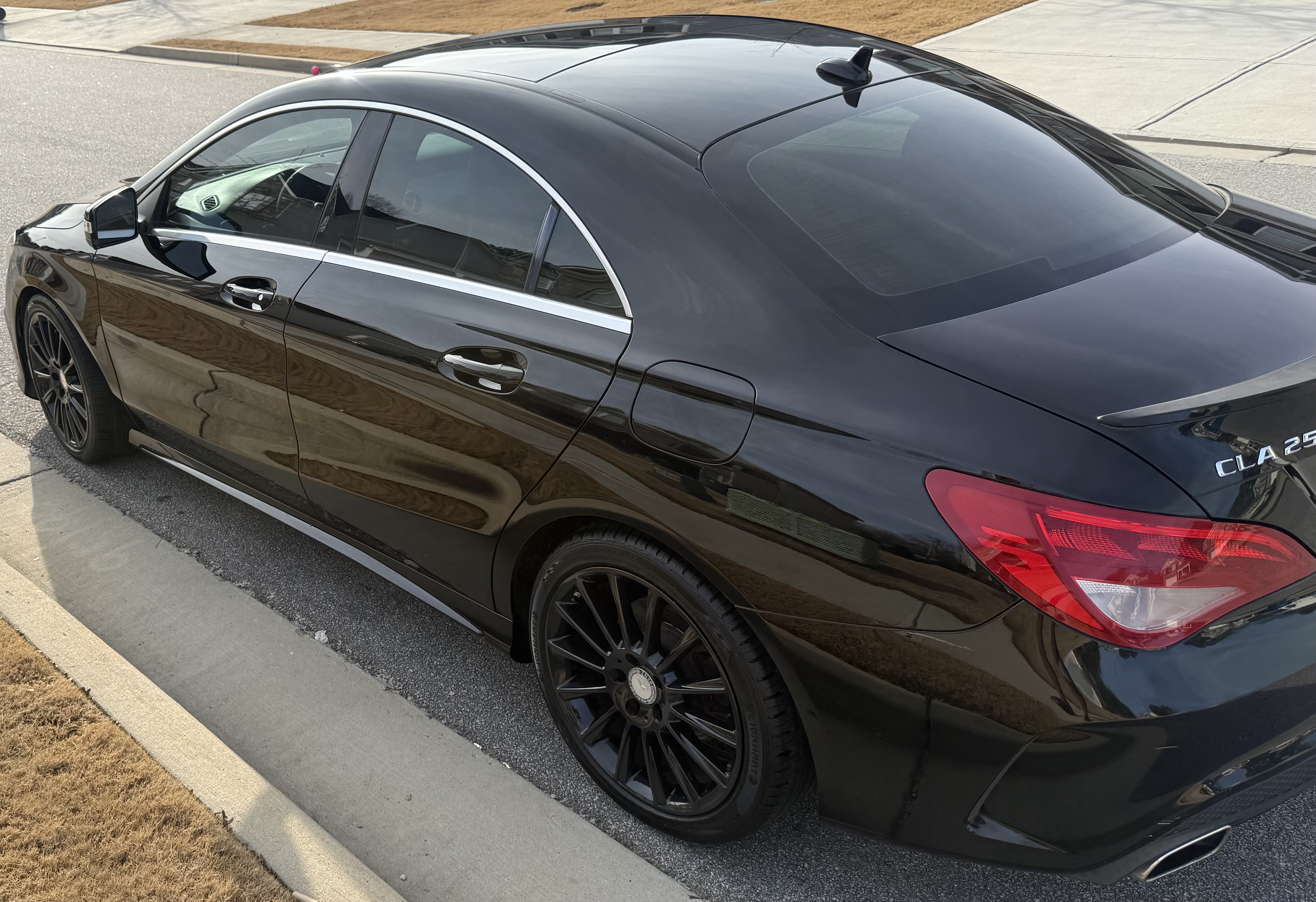 Used 2014 Mercedes-Benz CLA 250 image 9