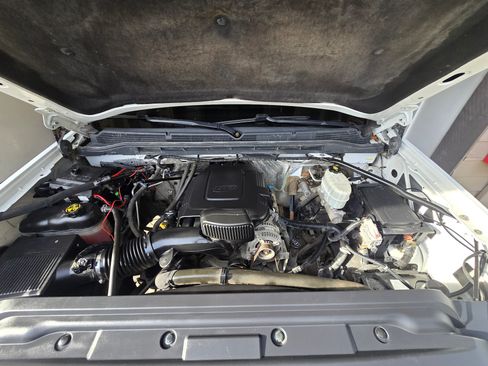 Used 2018 GMC Sierra 2500 SLT image 17