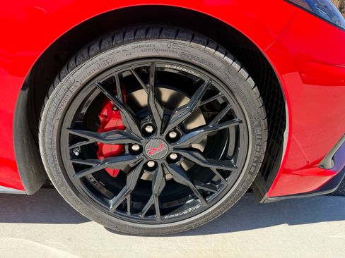 Used 2024 Chevrolet Corvette Stingray Preferred Cpe image 16