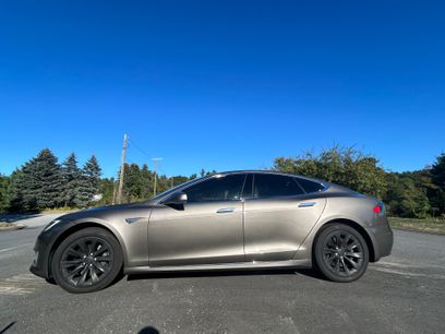 Used 2016 Tesla Model S 90D