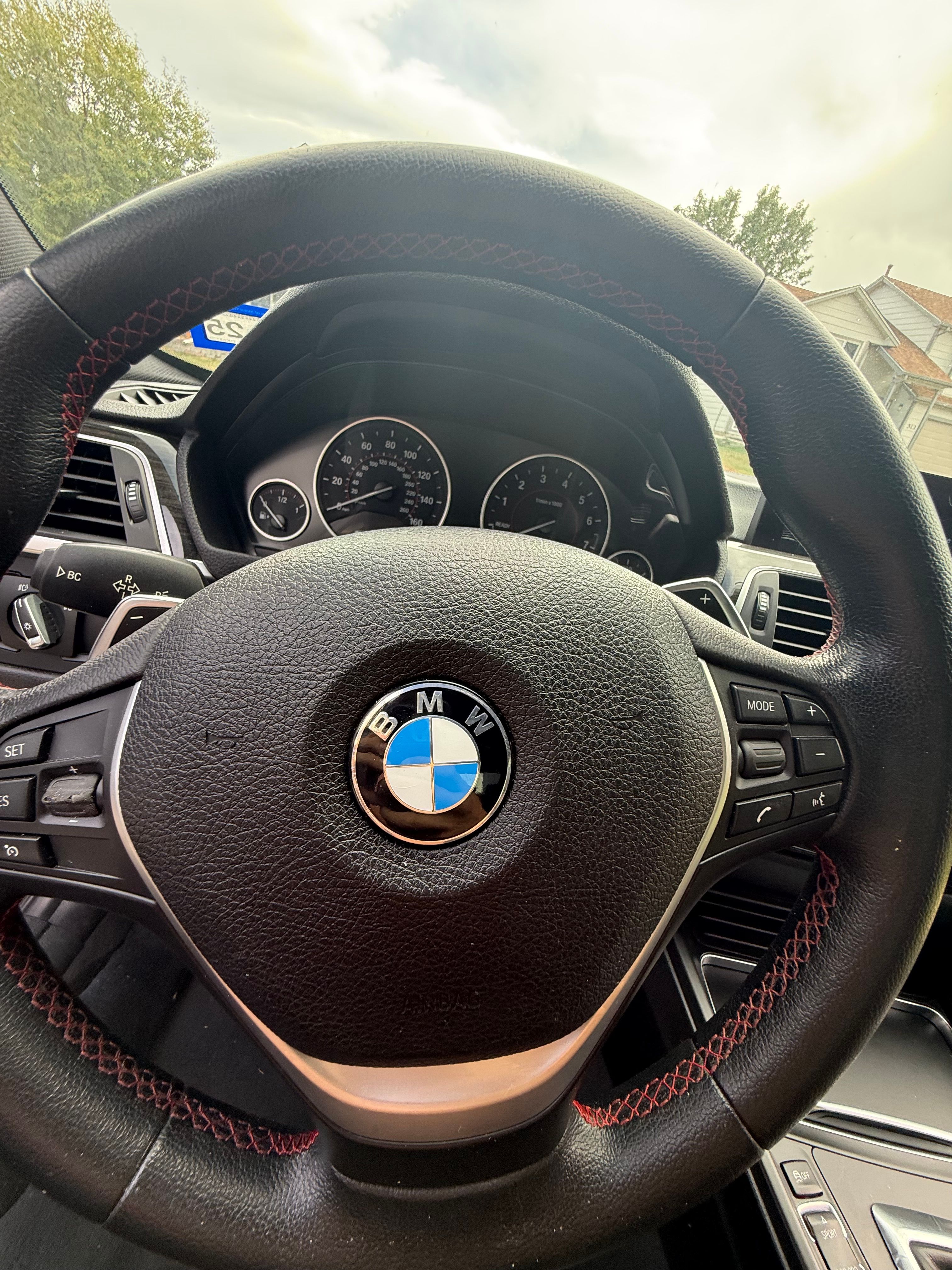 Used 2016 BMW 328i Sedan RWD image 17