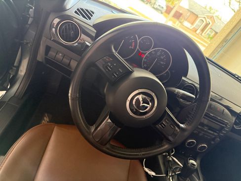 Used 2013 MAZDA MX-5 Miata Grand Touring image 10