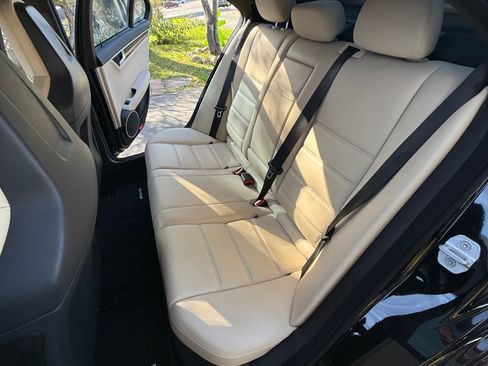 Used 2010 Mercedes-Benz C 63 AMG Sedan image 30