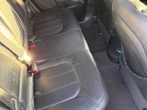 Used 2013 Hyundai Tucson Limited w/ Premium Pkg FWD image 5
