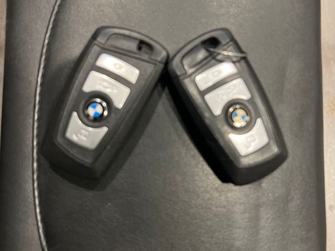 Used 2011 BMW 535i Sedan RWD image 31